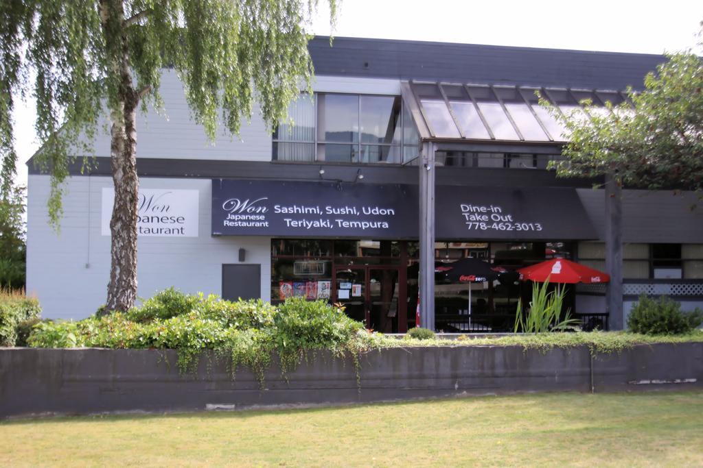 The Cedars Inn Hotel & Convention Centre 깁슨스 외부 사진